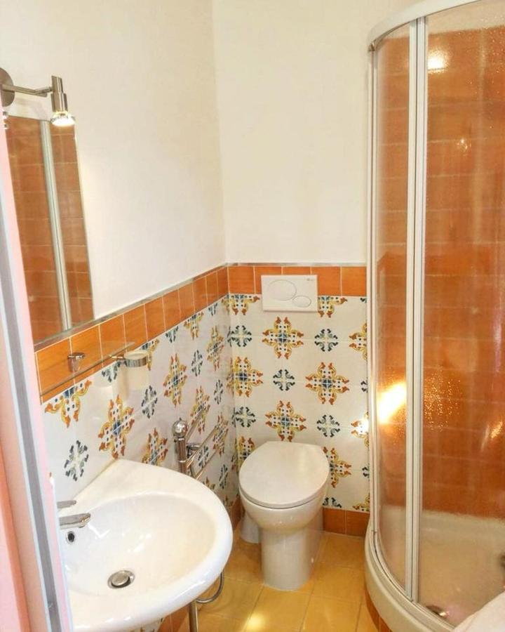 B&B Il Faro Cittadella del Capo Exterior photo